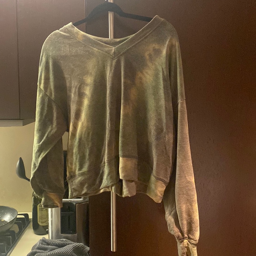 Ariella tie dye sweatshirt